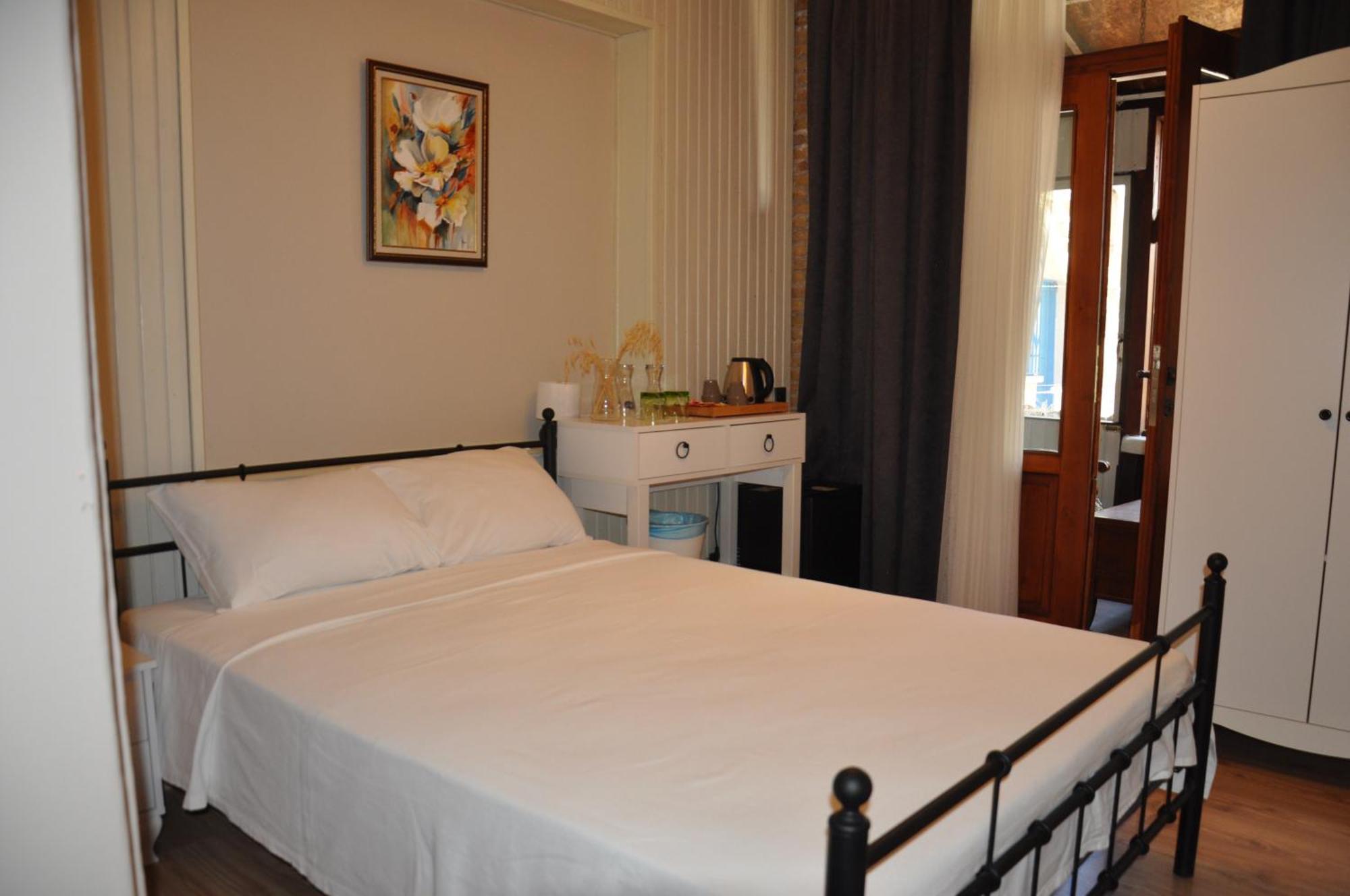 La Casa Carina Bed & Breakfast Antalya Eksteriør bilde